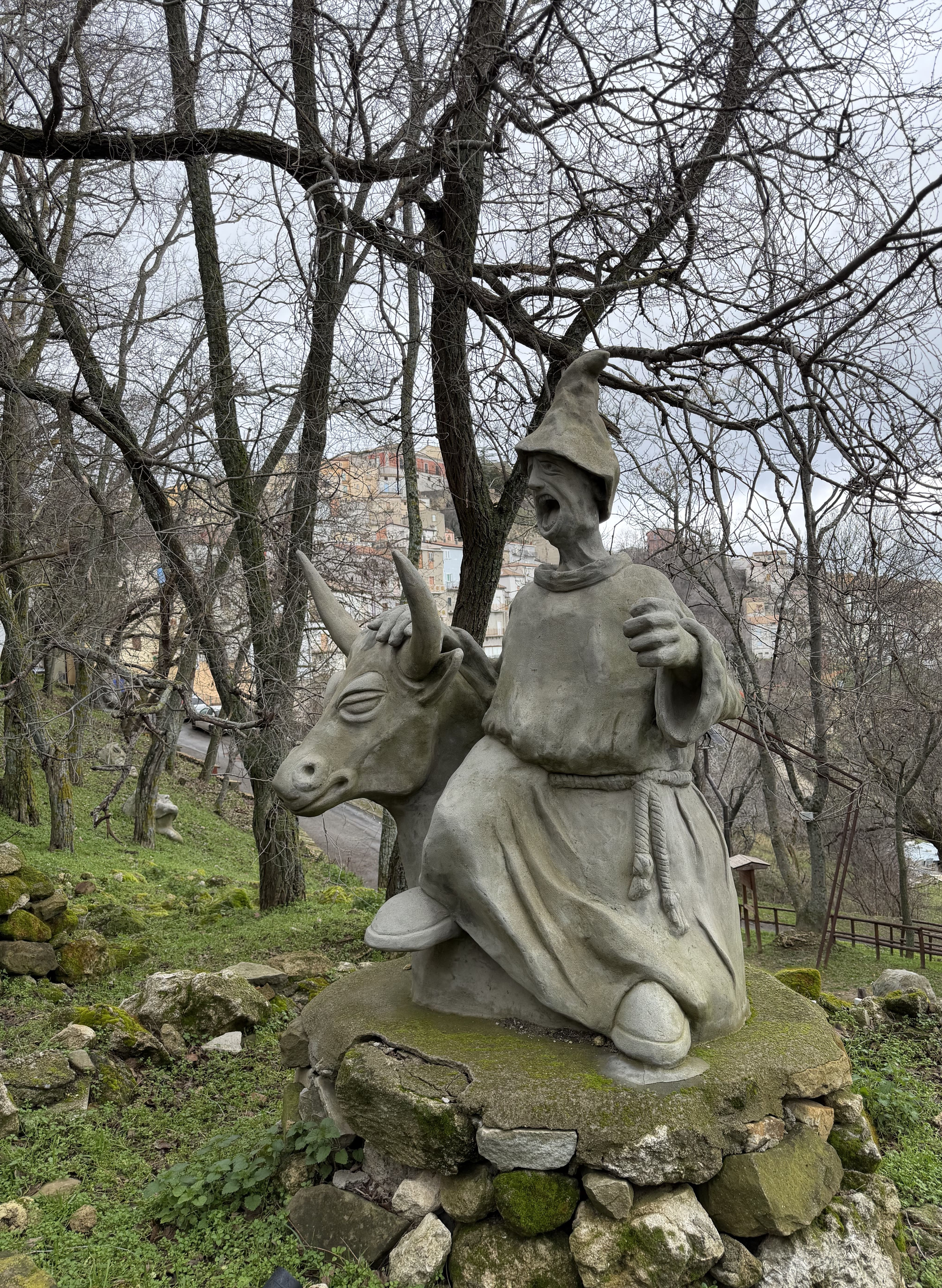 Scultura tipica al borgo di Stigliano