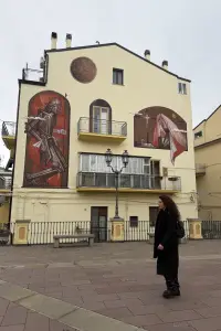 Casa con affreschi a Stigliano