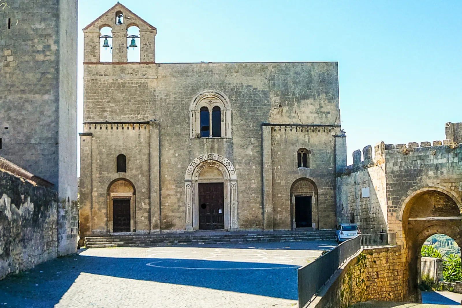 Tarquinia: 7 motivi per visitare il borgo etrusco