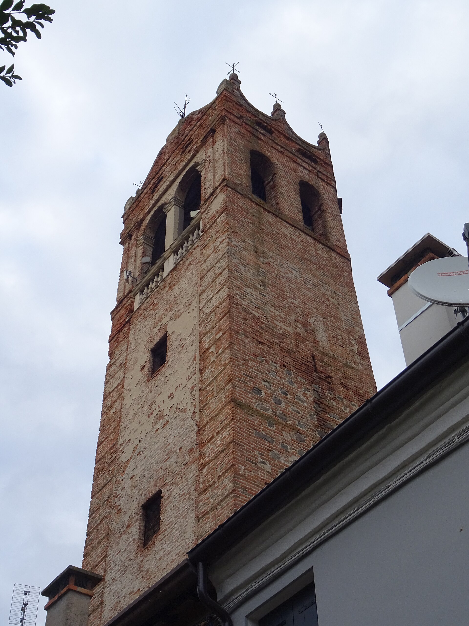 Il campanile del Duomo di Santa Maria Assunta a Montagnana visto dal centro storico