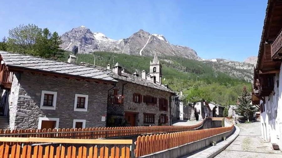 Moncenisio il gioiello più piccolo d'Italia